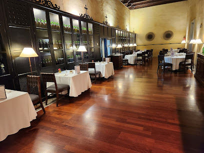 El Claustro Restaurante de cocina española