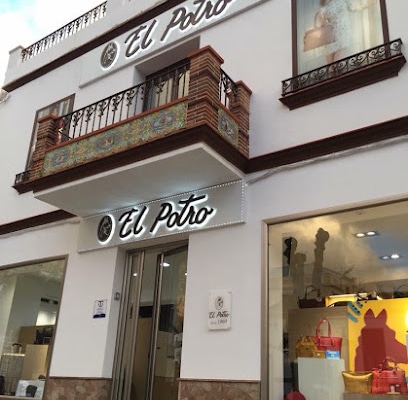 fotografía El Potro Tienda de accesorios de moda en Ubrique