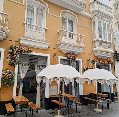 fotografía  El café de Ana Cafetería en Cádiz