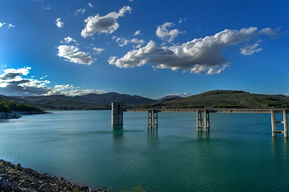 Embalse de Colomera Reservoir