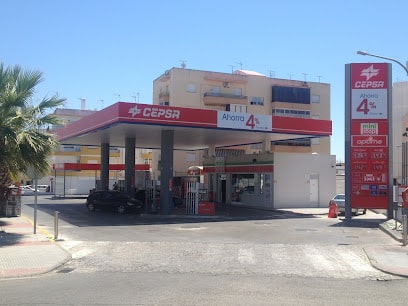 fotografía  Estación de servicio Cepsa La Estrella Gasolinera en Puerto Real