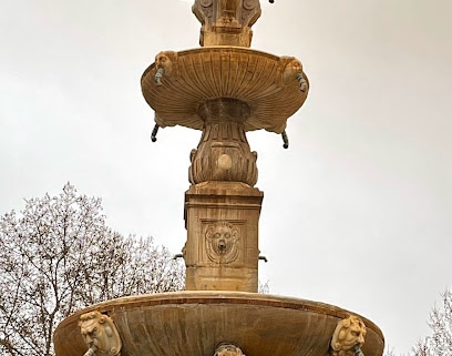 Fuente de los Cuatro Leones Lugar de interés histórico