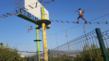 Fun Park Serrallo Plaza Deportes de aventura