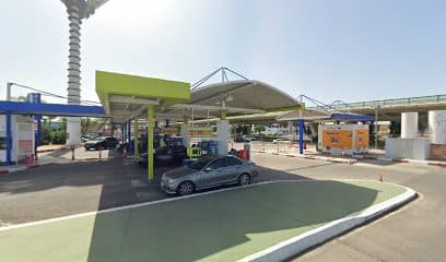 fotografía  Gasolinera Carrefour El Paseo Gasolinera en El Puerto de Sta María