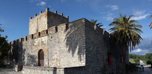 fotografía  Gigonza Aventura (Visitas escolares) Castillo en San José del Valle