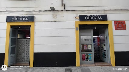 fotografía  Gimnasio Atenass Gimnasio en Cádiz