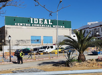 fotografía  Ideal Comercial Tienda de ropa de hogar en Medina-Sidonia