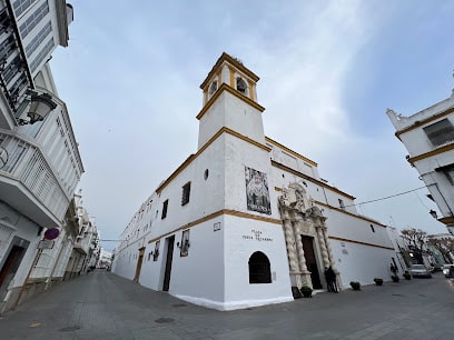 fotografía  Iglesia convento de nuestro Padre Jesús Nazareno Iglesia católica en Chiclana de la Frontera