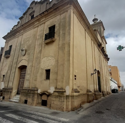 fotografía  Iglesia conventual de la Victoria (s. XVII) Iglesia católica en Puerto Real