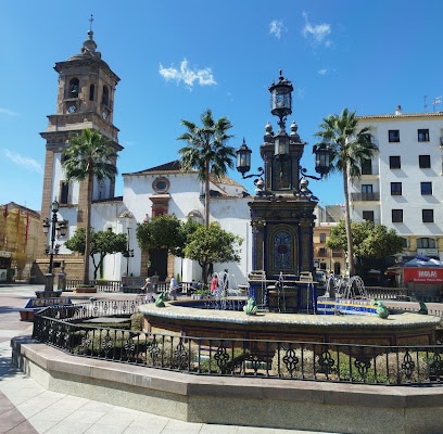 fotografía  Iglesia de Nuestra Señora de la Palma Iglesia en Algeciras