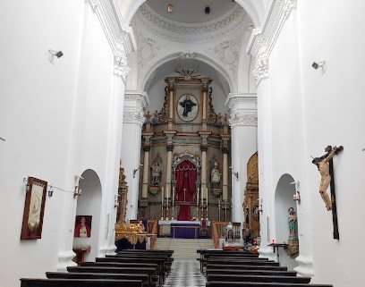 fotografía  Iglesia "La Victoria" Iglesia católica en Alcalá de los Gazules