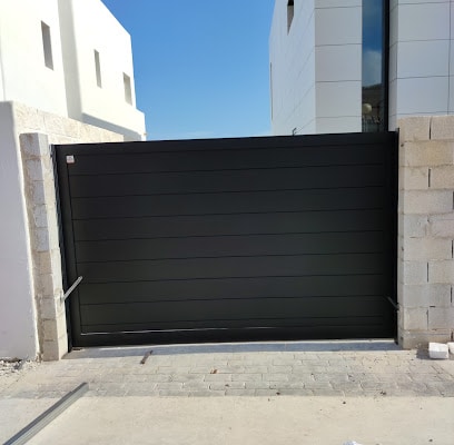 fotografía Intelsur Puertas Automáticas Proveedor de puertas en Los Barrios