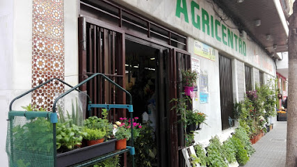 fotografía  Jardinería Ferretería Agricentro Los Naranjos Centro de jardinería en Barbate