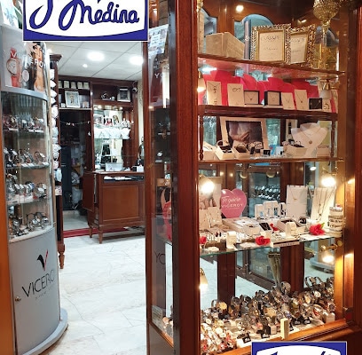 fotografía  Joyería Medina Cózar Joyería en Medina-Sidonia