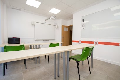 KSE Academy Academia de inglés