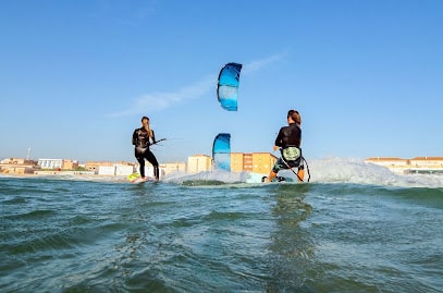 fotografía  Kite Fun Tarifa KiteSchool Escuela deportiva en Tarifa