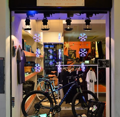 fotografía  LAS BICIS NARANJAS Tienda de bicicletas en Cádiz