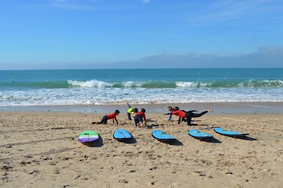 fotografía  La Barrosa Escuela de Surf Escuela de surf en Chiclana de la Frontera