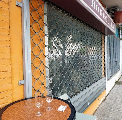 fotografía  La Bodeguita Tienda de vinos en Jerez de la Frontera