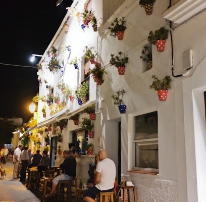 fotografía  La Buganvilla Gintoneria Bar en Conil de la Frontera