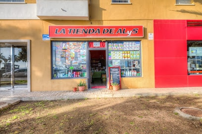 fotografía  La Tienda de Alys Tienda de ultramarinos en Cádiz