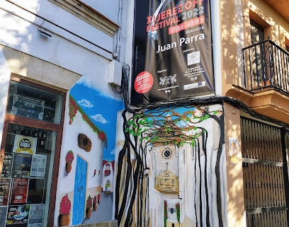 fotografía  La guarida del Angel Bar en Jerez de la Frontera