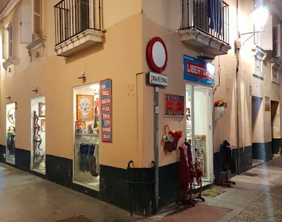 fotografía  Libertaria Tienda de ropa vintage en Cádiz