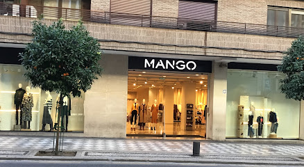 MANGO Tienda de ropa de mujer