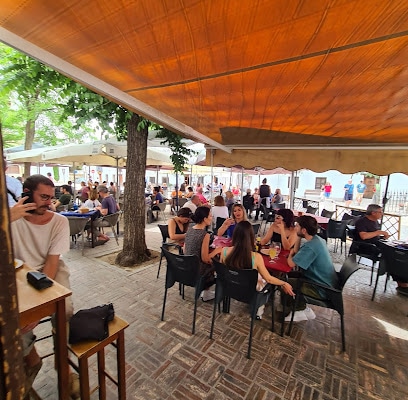 Mesón El Yunque Restaurante