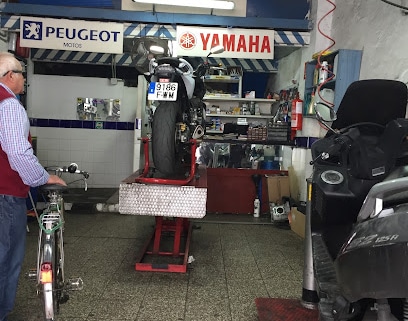 fotografía  Moto Taller Dominguez Taller de reparación de motos en Jerez de la Frontera