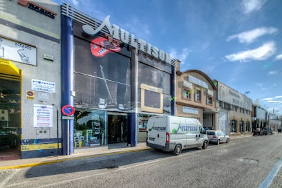 fotografía  Multison | Tienda de Instrumentos Musicales y Sonido Profesional Tienda de instrumentos musicales en Chiclana de la Frontera