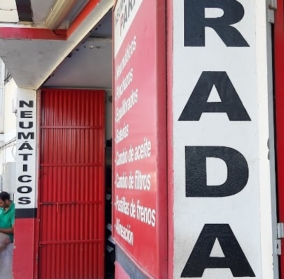 fotografía  NEUMATICOS PARADA Tienda de neumáticos en Sanlúcar de Barrameda