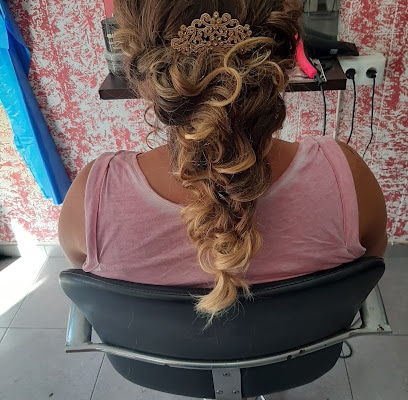 fotografía  PELUQUERIA Y ESTETICA NUEVO ESTILO Peluquería en Chipiona