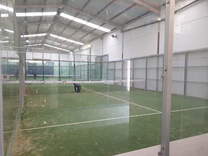 fotografía  Padel 3 Caminos Centro deportivo en Puerto Real