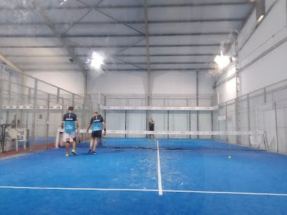 fotografía  Padel Planet Club deportivo en San Fernando