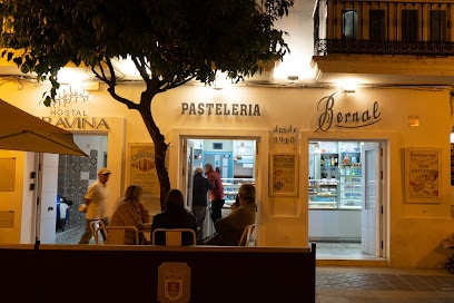 fotografía  Pastelería Bernal Pastelería en Tarifa