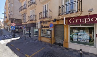 fotografía  Peluqueria Guillermo Peluquería en Algeciras