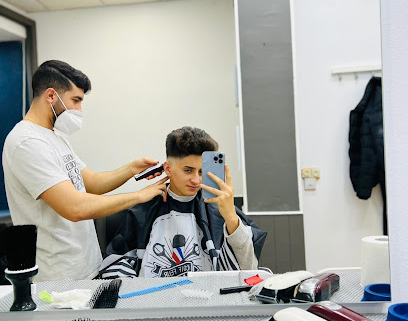 fotografía  Peluquería de Caballeros Veneciano Peluquería en Cádiz