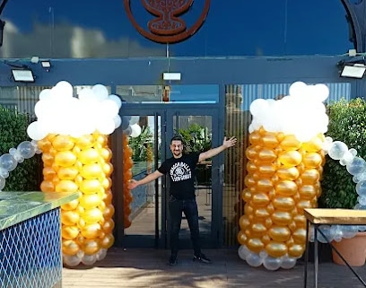 fotografía  Piolin Golosinas y Globos Helio Cadiz Tienda de globos en Chiclana de la Frontera