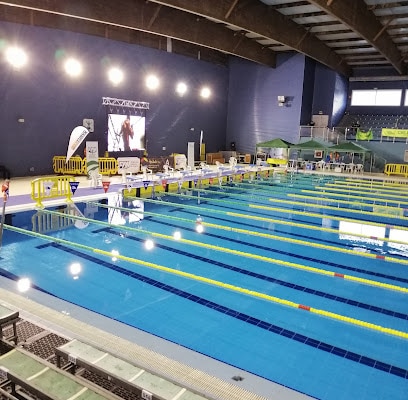 fotografía  Piscina Municipal Villa de Los Barrios Centro deportivo en Los Barrios