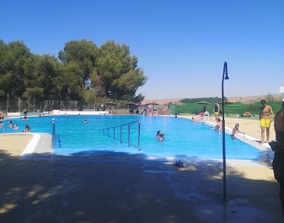 Piscina de Purullena Piscina