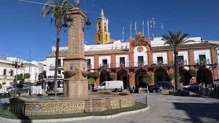 fotografía  Plaza del Ayuntamiento Lugar de interés histórico en Villamartin