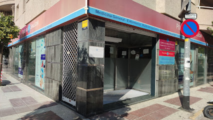 fotografía  Policlinica Sanlucar Clínica ambulatoria en Sanlúcar de Barrameda