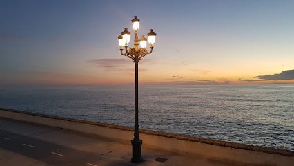 fotografía  Polideportivo La Mirandilla - Campo del Sur Polideportivo en Cádiz