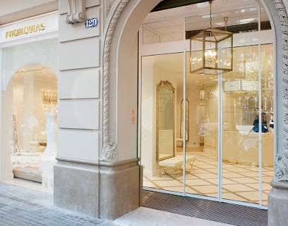 fotografía  Pronovias Algeciras - Vestidos de Novia Tienda de vestidos de novia en Algeciras