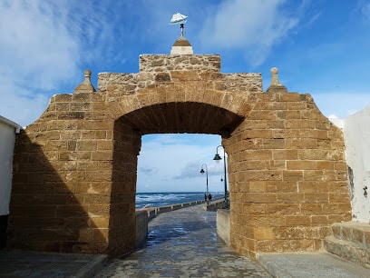 fotografía  Puerta de la Caleta Lugar de interés histórico en Cádiz