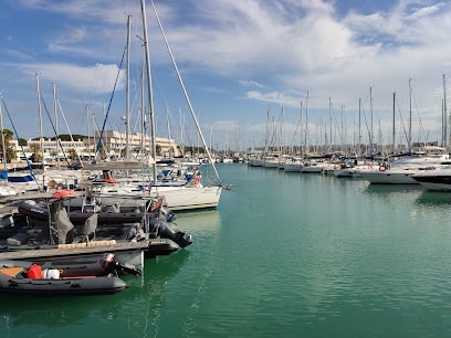 fotografía  Puerto Sherry Puerto deportivo en El Puerto de Sta María