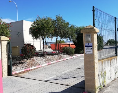 fotografía  Punto Limpio Sanlúcar de Barrameda Servicio de gestión de residuos en Sanlúcar de Barrameda