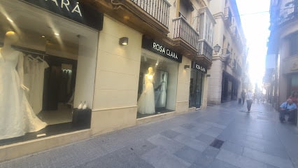 fotografía  ROSA CLARÁ CÁDIZ Tienda de vestidos de novia en Cádiz