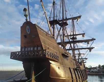 fotografía  Real Club Náutico de Algeciras Puerto deportivo en Algeciras